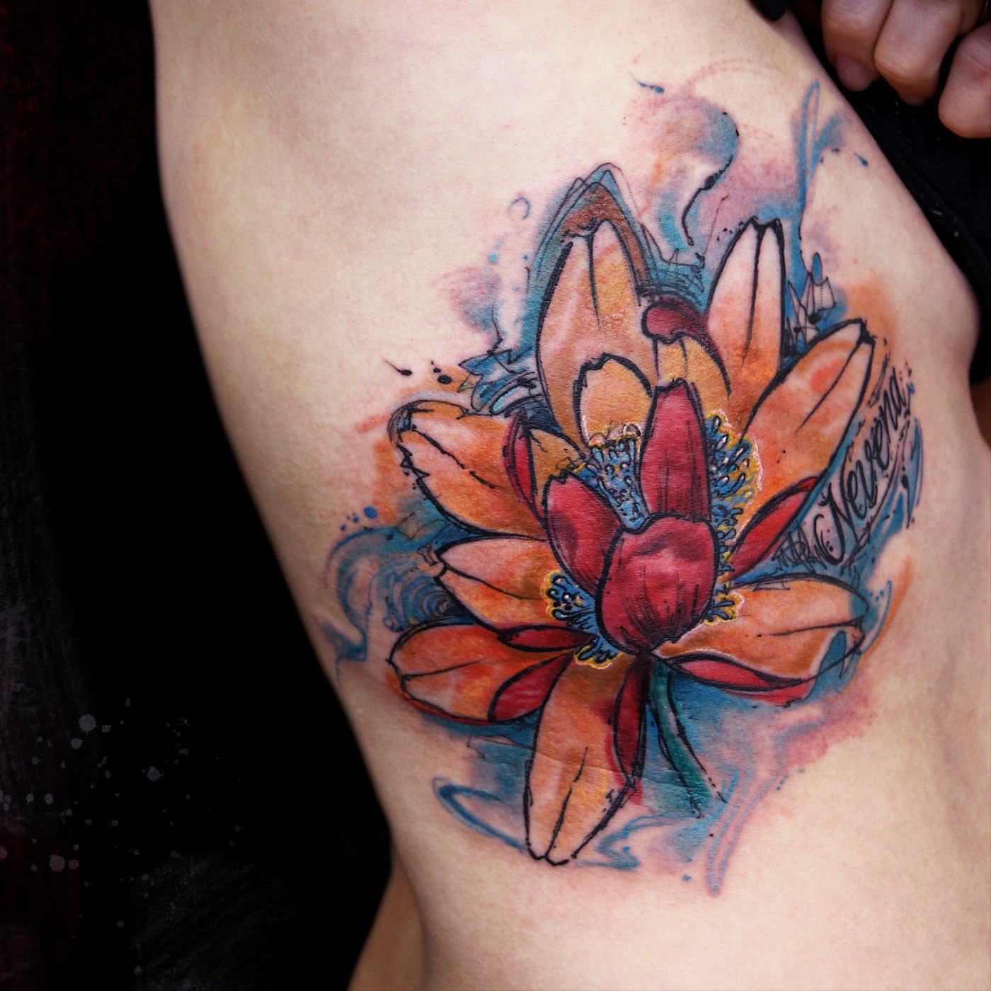 tatuaje flor de loto